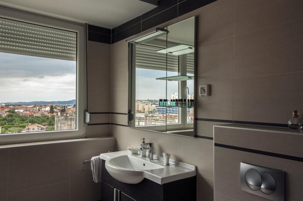 זאדאר Sunset Penthouse Apartment With Jacuzzi And Seaview מראה חיצוני תמונה