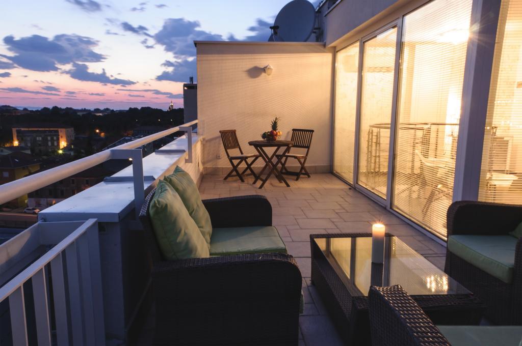 זאדאר Sunset Penthouse Apartment With Jacuzzi And Seaview מראה חיצוני תמונה